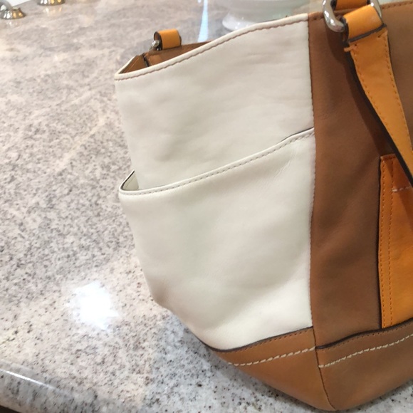 Coach tri color tan shoulder bag - Picture 4 of 7